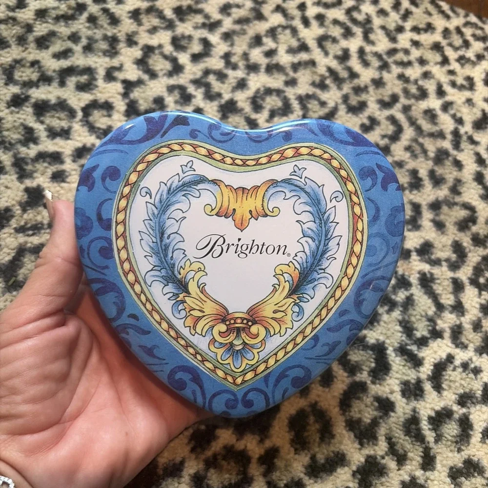 Brighton Lot Of 3 Tin Heart Shaped‎ Jewelry Boxes Empty 2 Medium And 1 Small